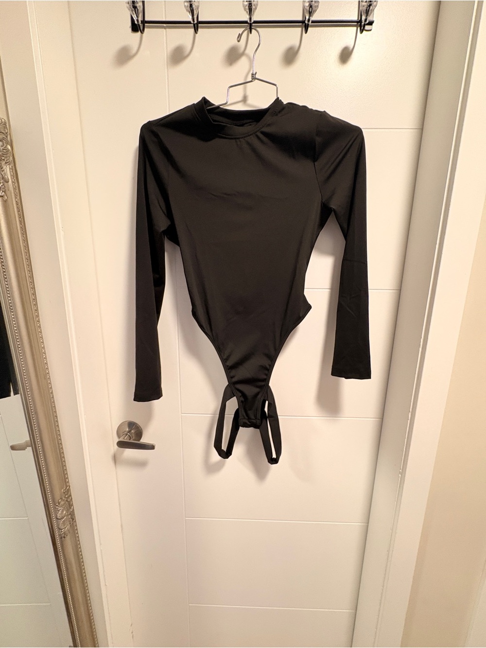 SHEIN Black Long-Sleeve High-Neck Snap Bodysuit